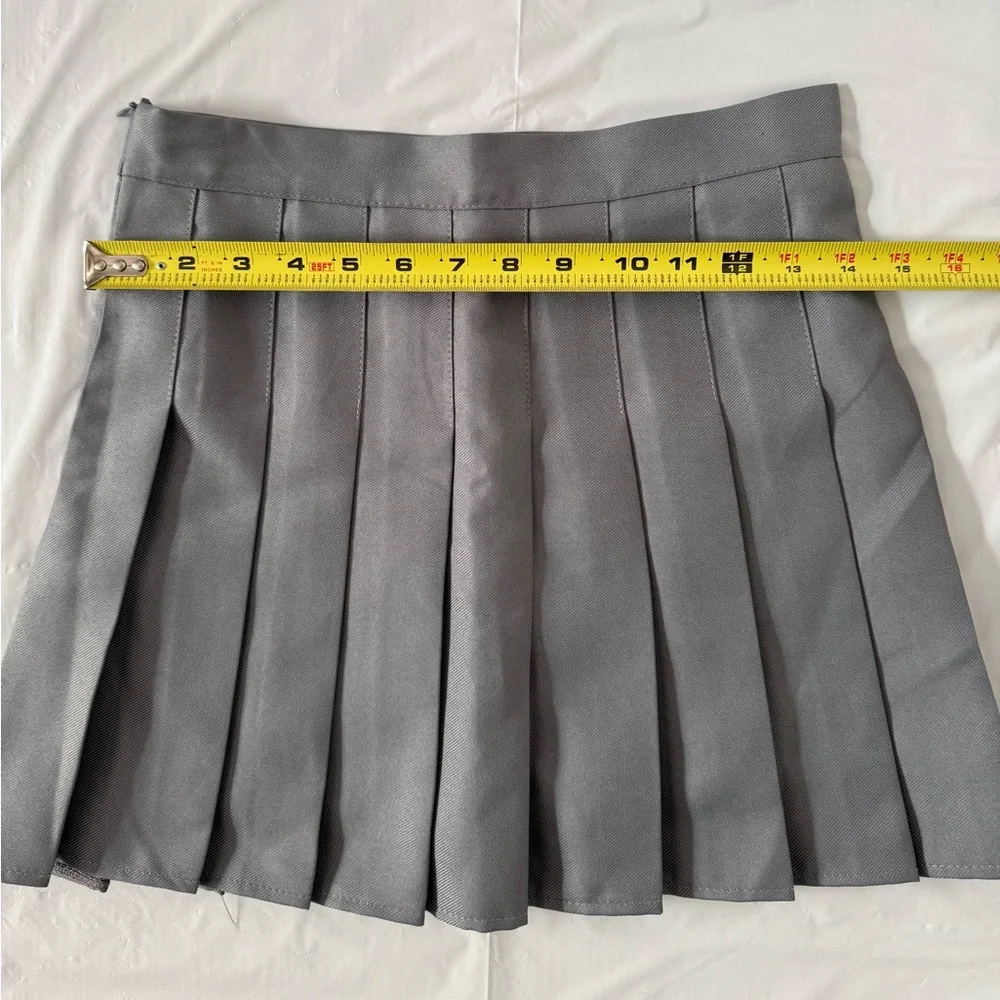 Gray Pleated Women's Skirt - Picture 5 of 9